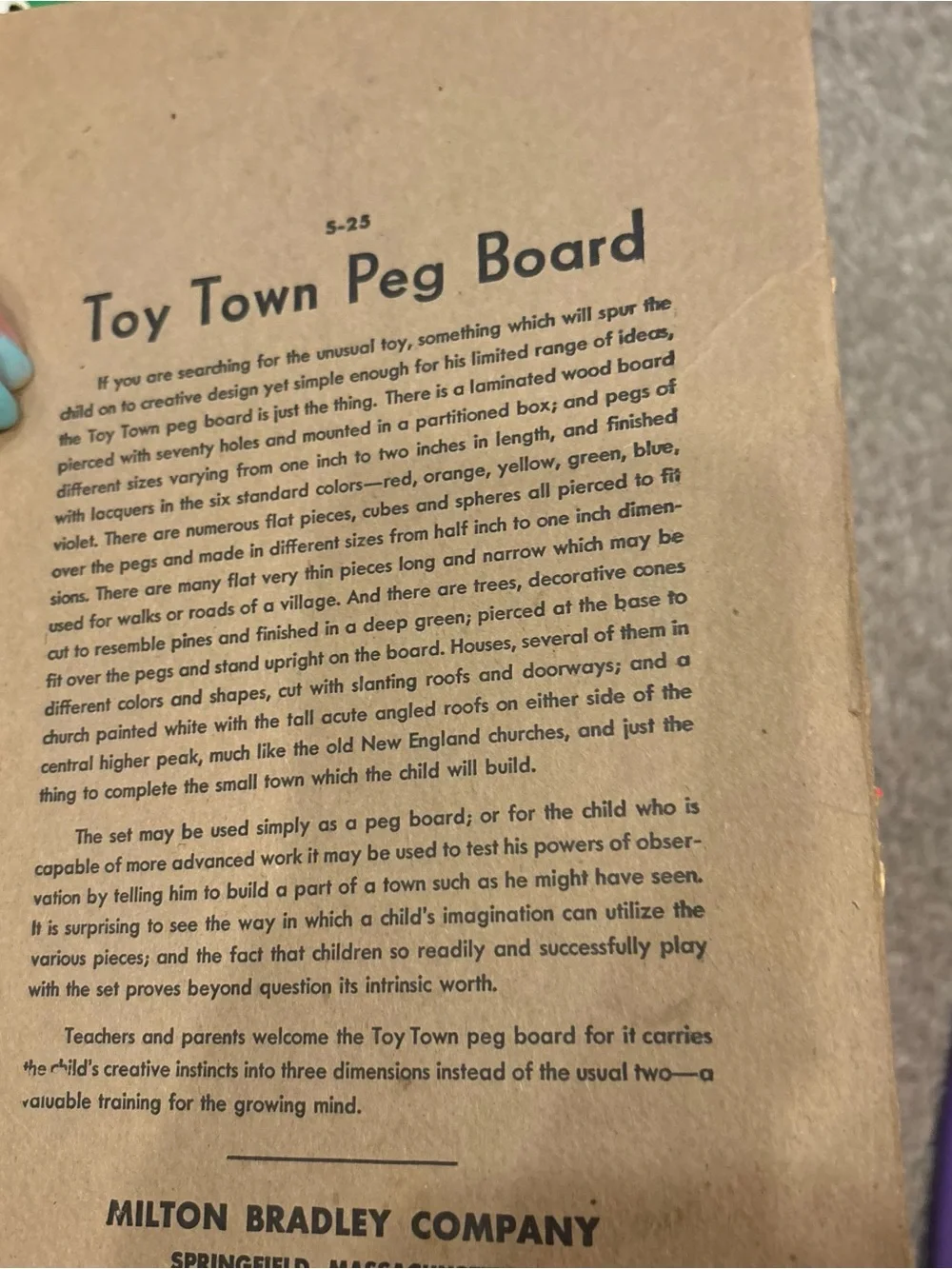 ALL WOOD TOY TOWN PEG BOARD GAME MILTON BRADLEY 1935 Vintage Building Blocks